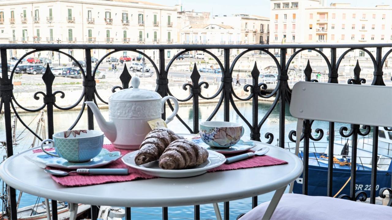 Suite 18, Casa Di Charme In Ortigia シラクーサ エクステリア 写真