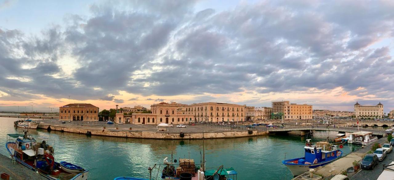 Suite 18, Casa Di Charme In Ortigia シラクーサ エクステリア 写真